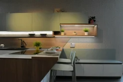 Cucina altri colori design con penisola Metropolis fenix cemento  a soli 13500 Euro^Stosa New