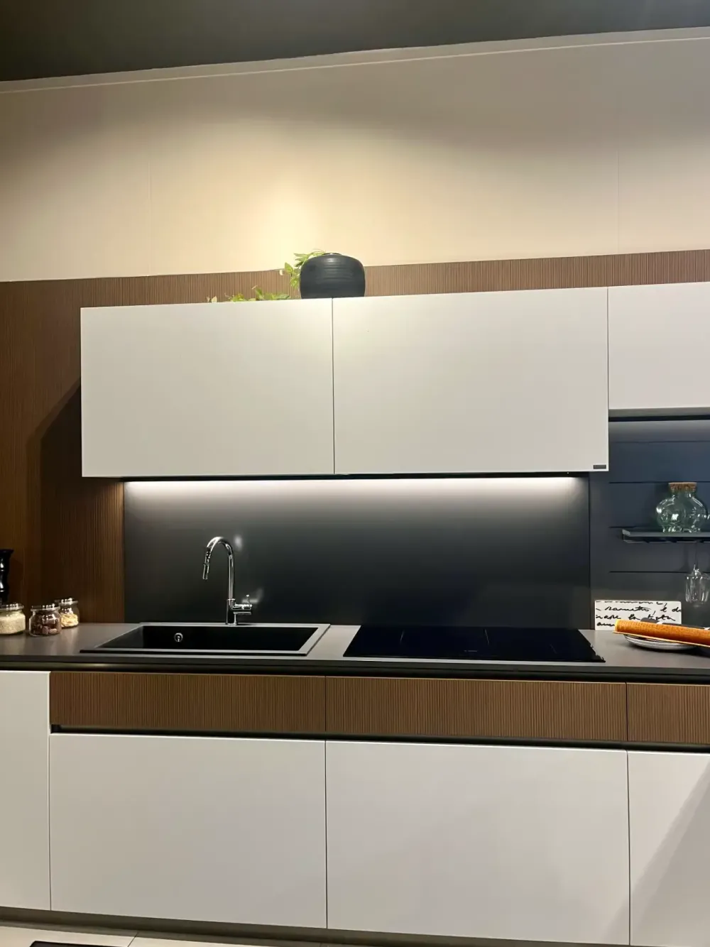 Cucina altri colori moderna ad angolo Libra a soli 17456 Euro^Scavolini Clearance