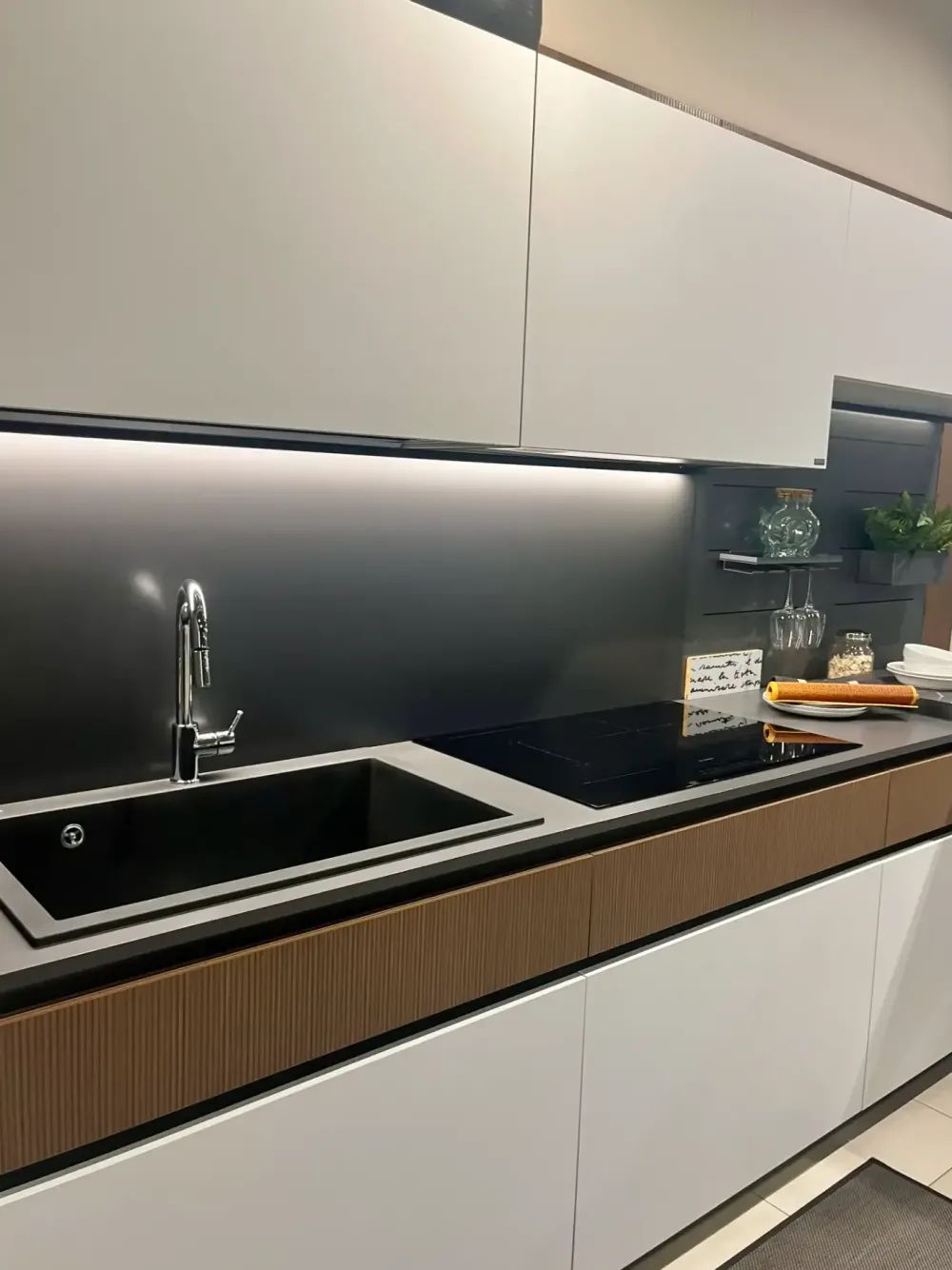 Cucina altri colori moderna ad angolo Libra a soli 17456 Euro^Scavolini Clearance