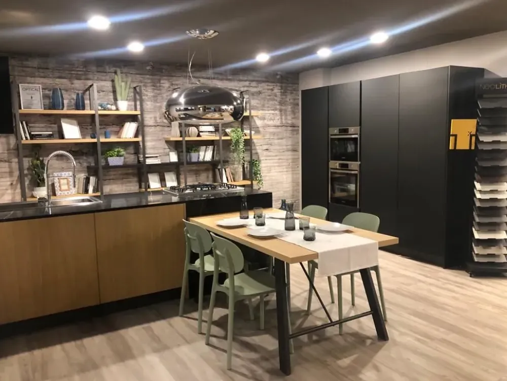 Cucina altri colori moderna con penisola K105^Zecchinon Hot