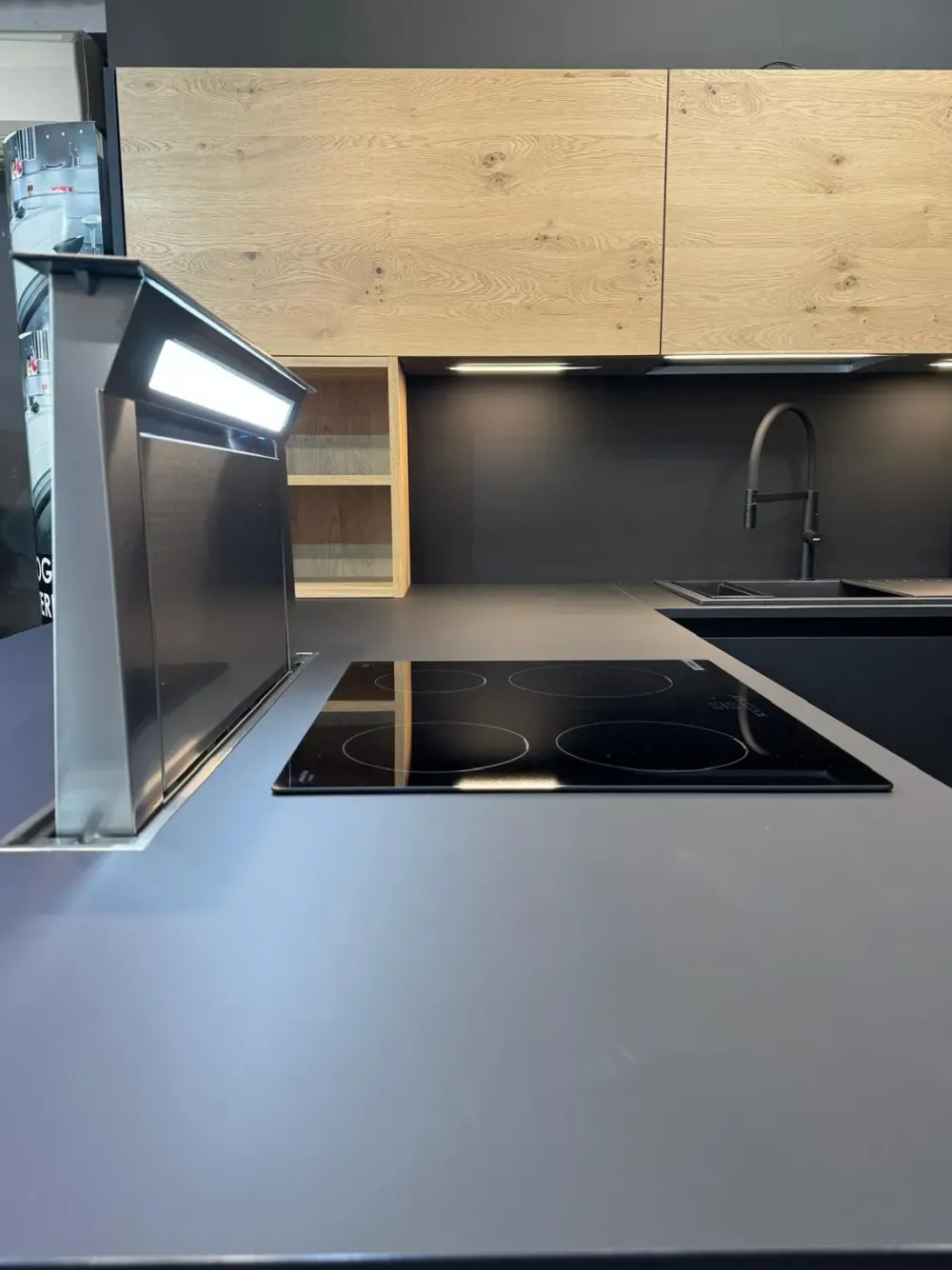 Discount Cucina altri colori moderna con penisola cucine modello lab in offerta Cucine Con Penisola|Cucine Moderne