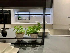 Cucina altri colori moderna con isola Motus^Scavolini New