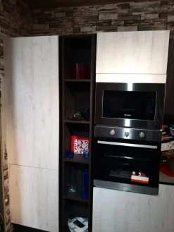 Cucina moderna lineare grigio in laminato materico Ginevra^Aran Outlet