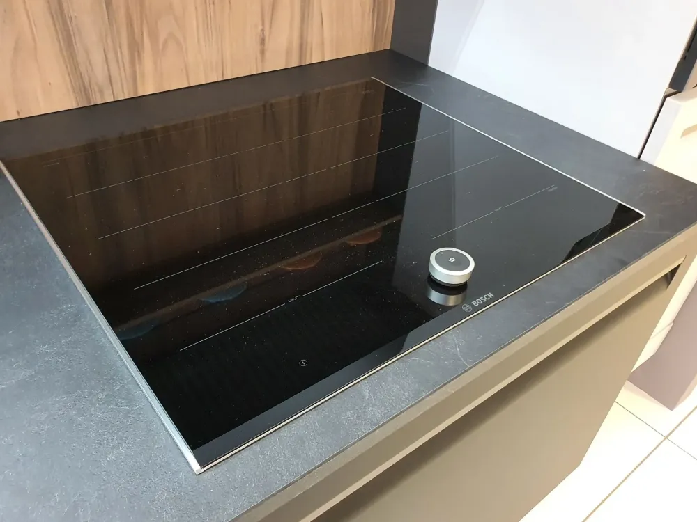 Arredo3 Cucina moderna lineare altri colori in laccata opaco K8 tekna- Cucine Lineari|Cucine Moderne