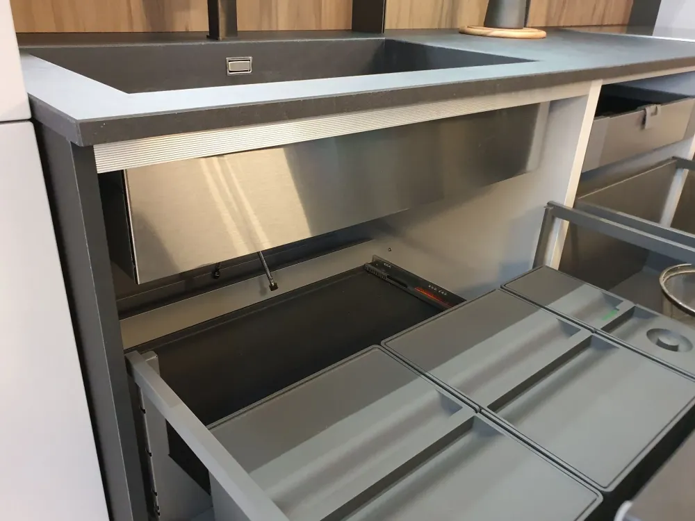 Arredo3 Cucina moderna lineare altri colori in laccata opaco K8 tekna- Cucine Lineari|Cucine Moderne