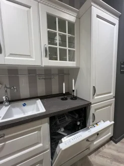 Hot Cucina Baltimora classica bianca lineare scontata 50% Cucine Lineari