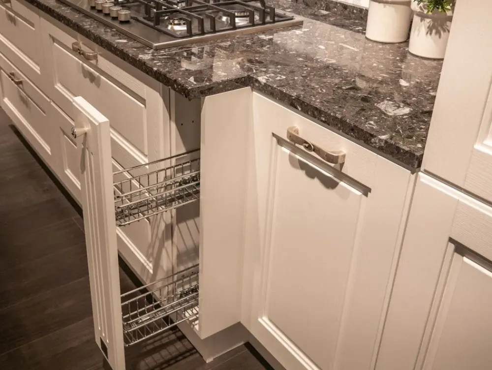 Outlet Cucina bianca classica lineare Agnese Cucine Lineari