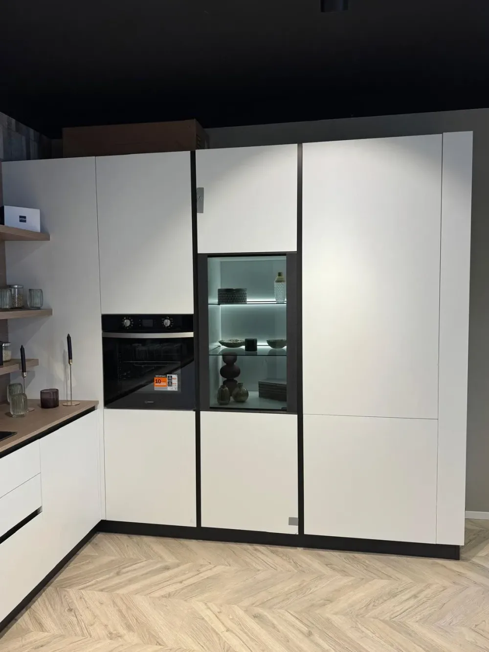 Cucina bianca design ad angolo Young^Stosa Sale