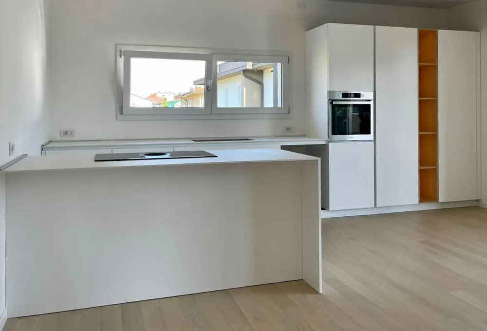 Cucina bianca design con penisola Ingrosso cucine moderne icm45 Cucine Con Penisola|Cucine Design