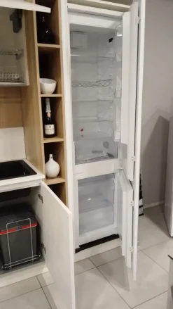 Gentili Group Cucina bianca design con penisola Time 1 in Offerta Outlet- Cucine Con Penisola|Cucine Design