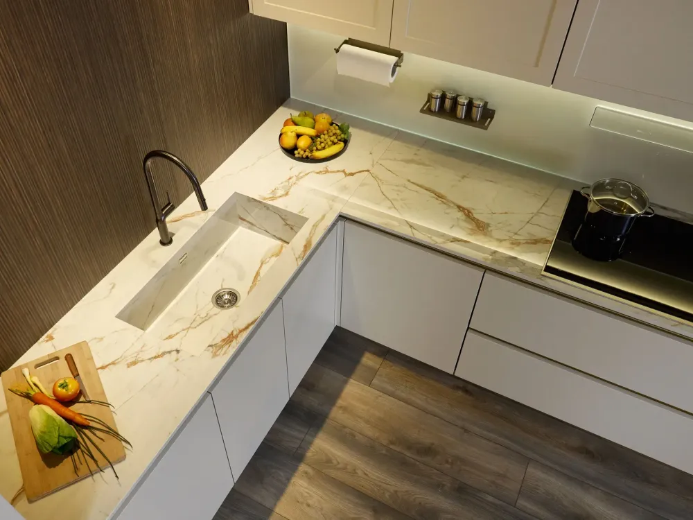 Diotti.com Cucina bianca moderna ad angolo Eleven 01 outlet a soli 24490 Euro- Cucine Ad Angolo|Cucine Moderne