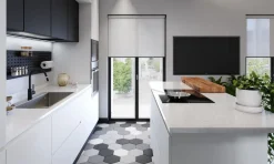 Discount Cucina bianca moderna con isola Cucina moderna con isola e colonne laccata bianca maniglia j in Offerta Outlet Cucine Ad Isola|Cucine Moderne