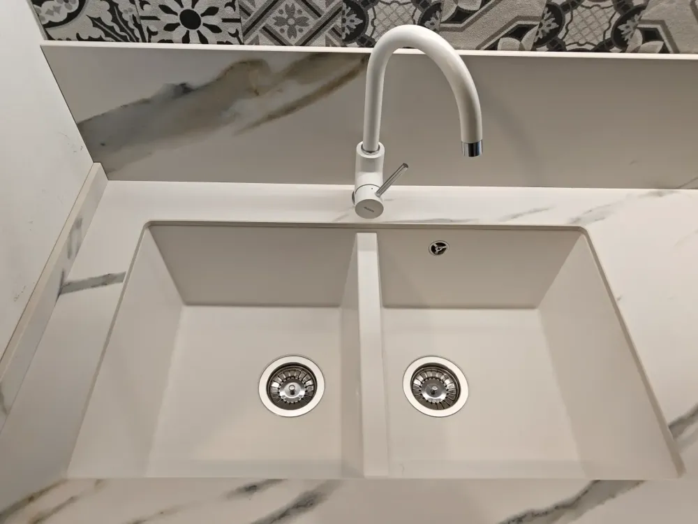 Cucina bianca moderna lineare Carattere a soli 10500 Euro^Scavolini Sale