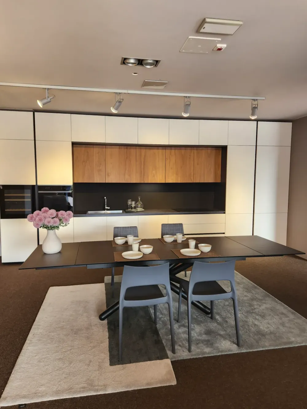 Cucina bianca moderna lineare Menta^Miton Outlet