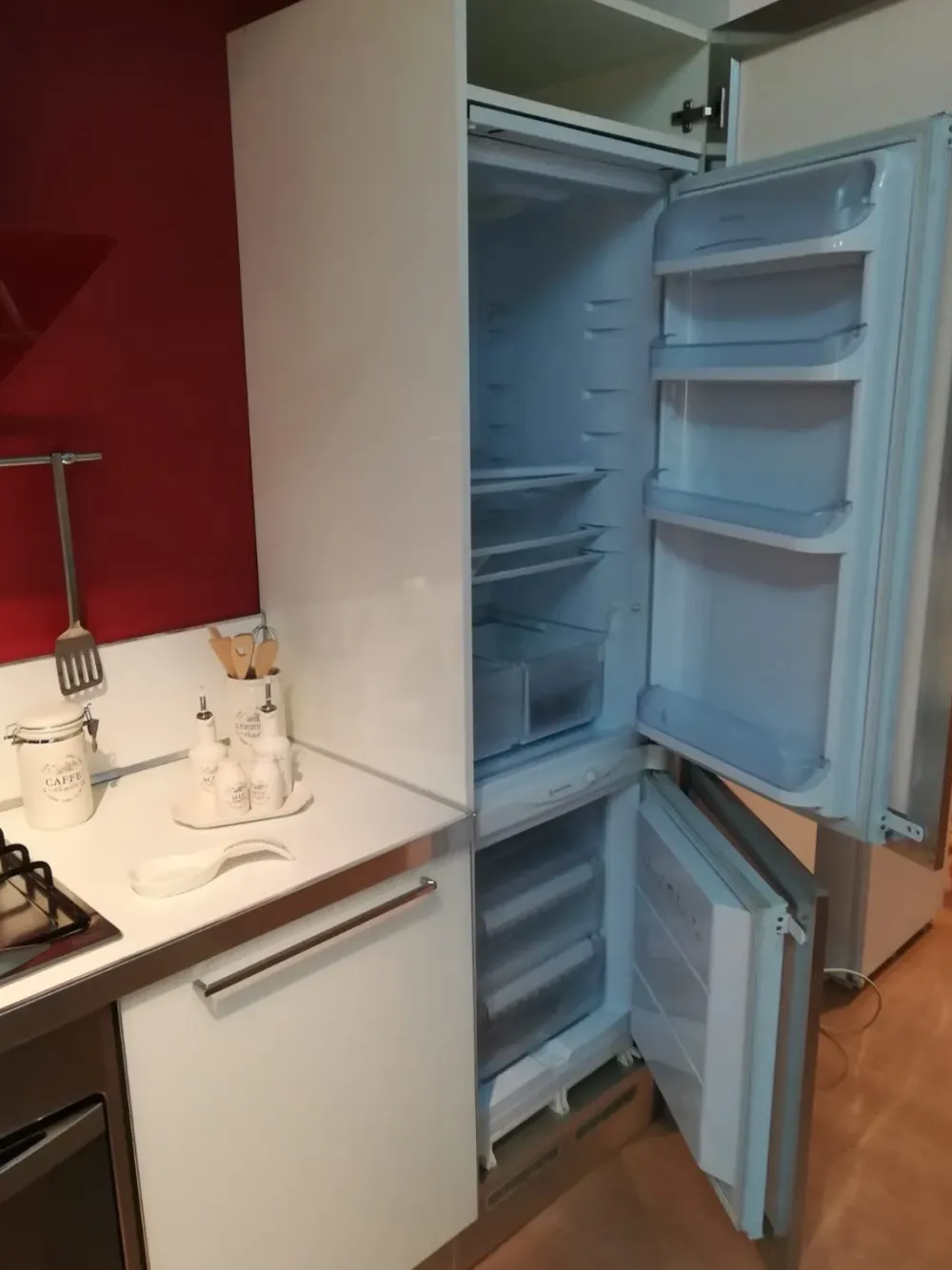 Sale Cucina bianca moderna lineare Modello diamante scontata Cucine Lineari|Cucine Moderne