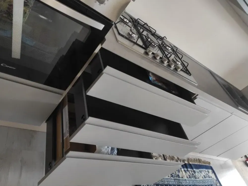 Cucina bianca moderna lineare Kelly foryou scontata^Net Cucine