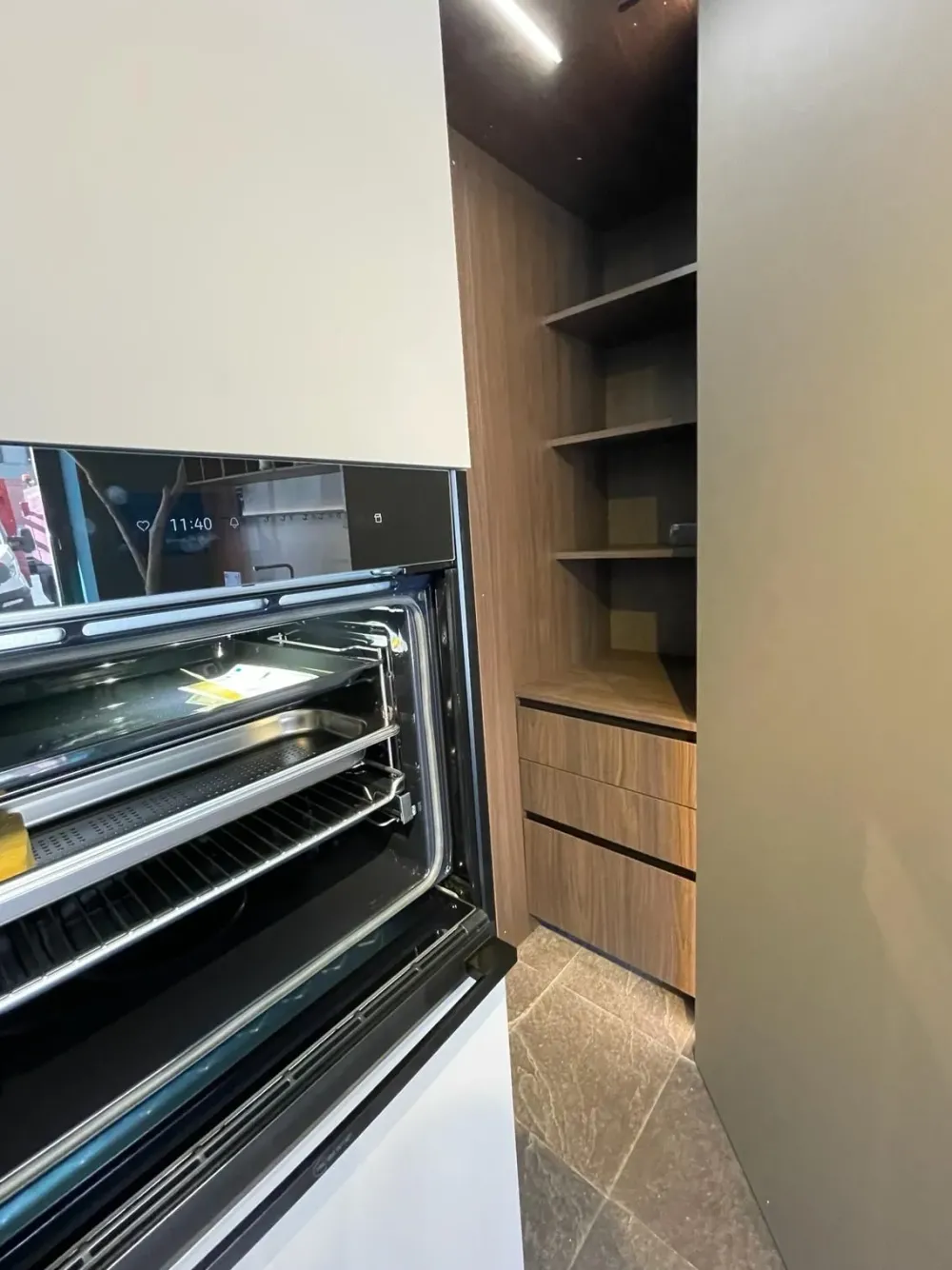 Cucina moderna ad angolo tortora in laminato opaco Maxima 2.2^Cesar Clearance