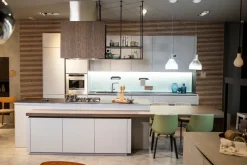 Sale Cucina con isola in laccata opaco a prezzo ribassato 50% Cucine Ad Isola|Cucine Design