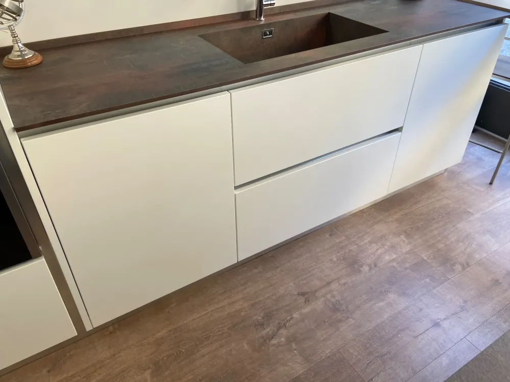 New Cucina con isola in laccata opaco a prezzo scontato 52% Cucine Ad Isola|Cucine Design