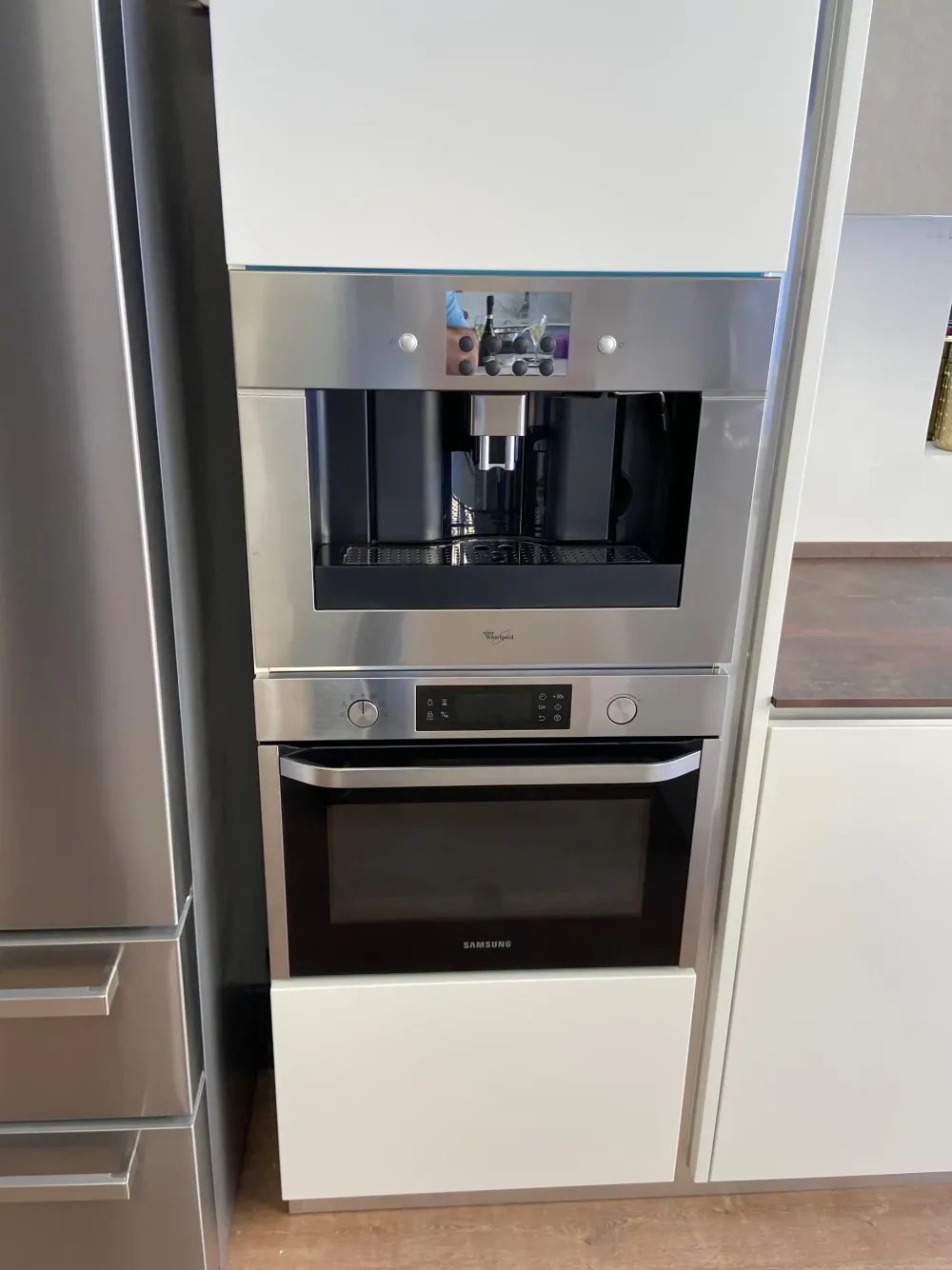 New Cucina con isola in laccata opaco a prezzo scontato 52% Cucine Ad Isola|Cucine Design