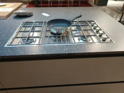 Cucina con isola in laminato materico grigia Kali a prezzo ribassato^Arredo3 Sale