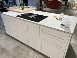 Discount Cucina con isola in nobilitato bianca Palio a prezzo ribassato Cucine Ad Isola|Cucine Moderne
