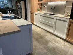 Discount Cucina con isola in nobilitato bianca Palio a prezzo ribassato Cucine Ad Isola|Cucine Moderne