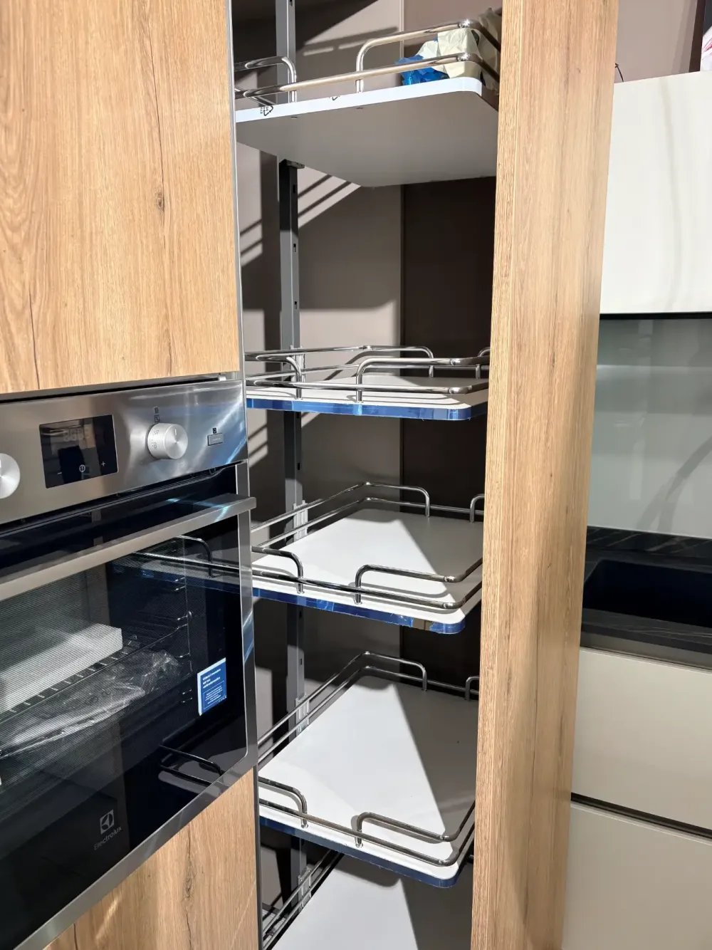 Cucina con isola in polimerico a prezzo scontato 60%^Arredo3