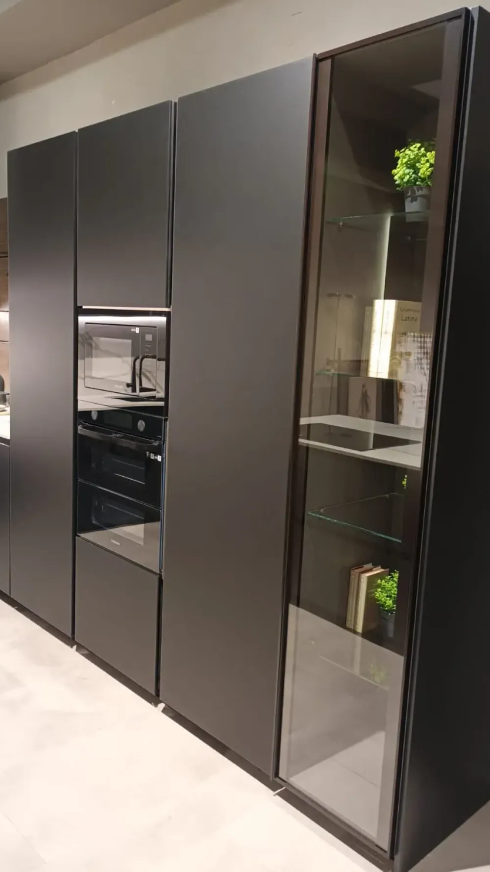 Clearance Cucina con isola in vetro altri colori Cucina glass a prezzo ribassato Cucine Ad Isola|Cucine Moderne