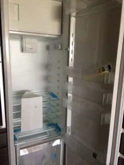 Dibiesse Cucina con penisola in laminato materico a prezzo ribassato 45%- Cucine Con Penisola|Cucine Moderne