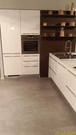 Outlet Cucina con penisola in laccato lucido a prezzo scontato 59% Cucine Con Penisola|Cucine Design