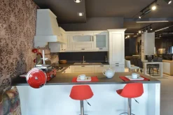 Artigianale Cucina con penisola in legno bianca Cc02 a prezzo scontato- Cucine Con Penisola|Cucine Country