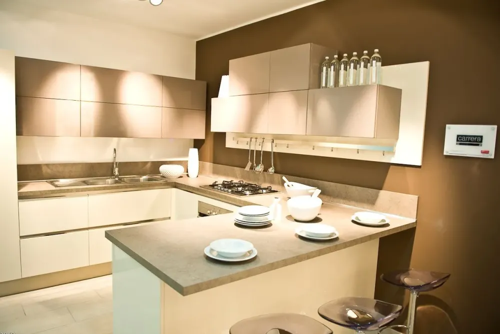 Cucina con penisola in polimerico a prezzo ribassato 50%^Veneta Cucine Online