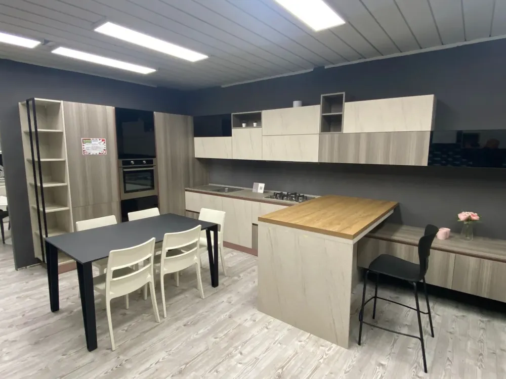 Febal Cucina con penisola moderna Modula a prezzo scontato- Cucine Con Penisola|Cucine Moderne