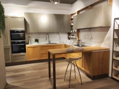 Veneta Cucine Cucina country con penisola Milano a prezzo scontato- Cucine Country|Cucine Con Penisola