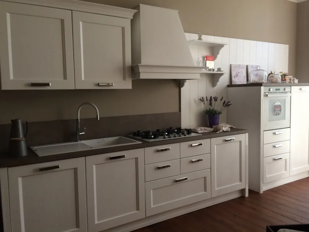 Cucina country lineare Asolo a prezzo ribassato^Dibiesse Discount