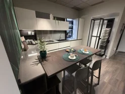 Cucina Cucina q01 con penisola con un ribasso imperdibile^Ar-Due Outlet