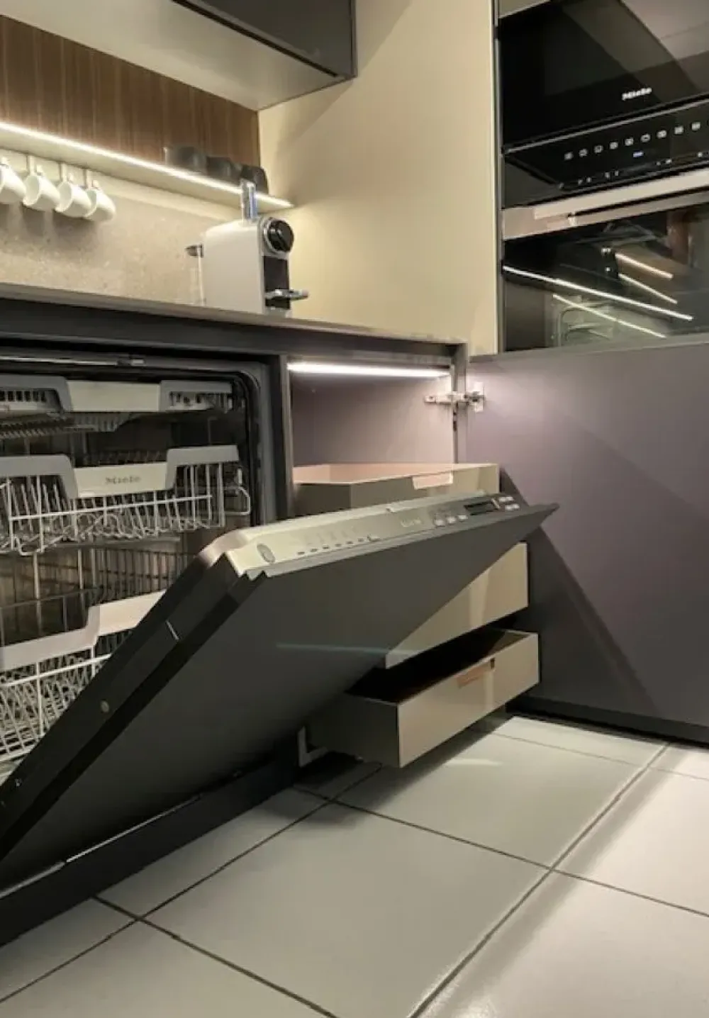 Cucina Cucina sign ad angolo con uno sconto imperdibile^Ernestomeda Online