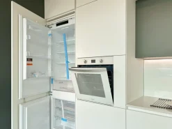 Forma 2000 Cucina Cucina trend verde opaco moderna bianca lineare scontata 40%- Cucine Lineari|Cucine Moderne