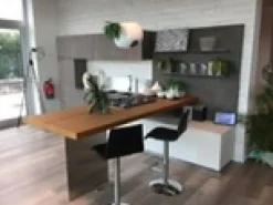 Cucina design con penisola Cucina mod. oltre a prezzo scontato^Lube Cucine Discount