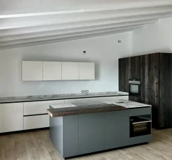 Primopiano Cucine Cucina design grigio ad isola Ingrosso cucine moderne icm70 in offerta- Cucine Ad Isola|Cucine Design