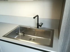 Cucina modello Play con isola in Offerta Outlet^Dibiesse