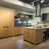 Cucina Diesel industriale rovere chiaro con penisola scontata 51%^Scavolini
