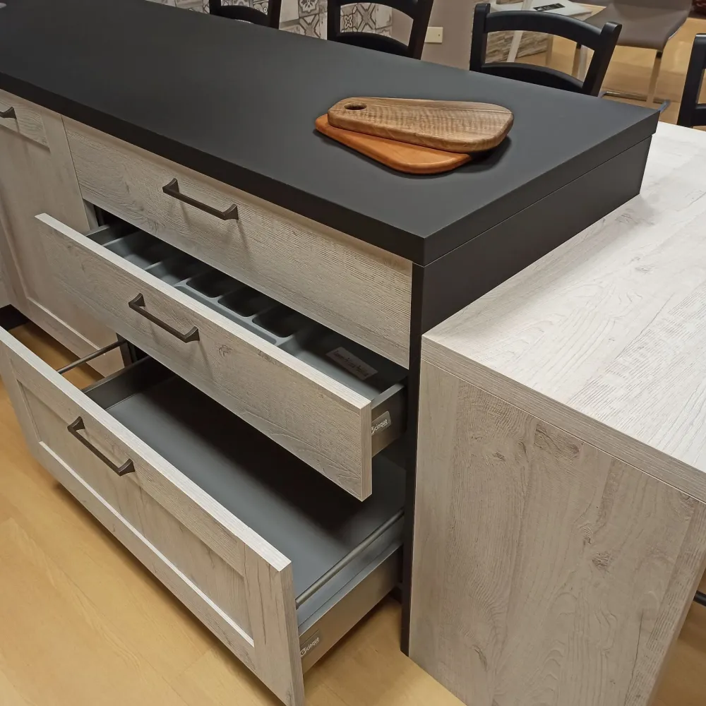 Gicinque Cucina moderna con penisola altri colori in hpl Time- Cucine Con Penisola|Cucine Moderne