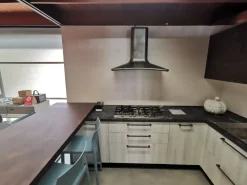 Hot Cucina Kubika OFFERTA OUTLET sconto 50% Cucine Con Penisola|Cucine Moderne