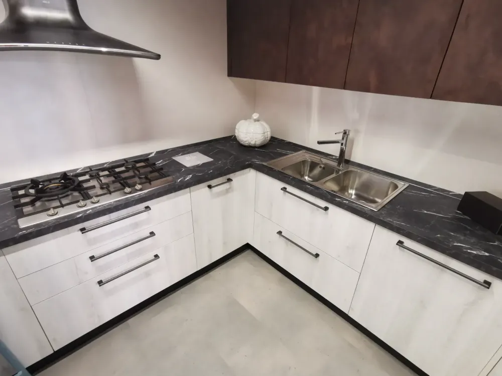 Hot Cucina Kubika OFFERTA OUTLET sconto 50% Cucine Con Penisola|Cucine Moderne