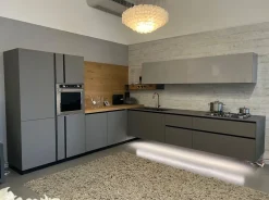 Sale Cucina grigia design ad angolo Linea Cucine Ad Angolo|Cucine Design