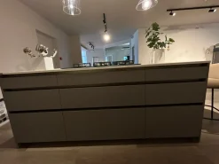 Cucina grigia design con isola Metropolis in offerta Cucine Ad Isola|Cucine Design