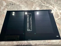 Cucina grigia moderna con isola Corner a soli 38950 Euro^Zampieri Cucine Online