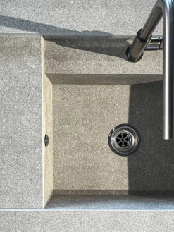 Cucina grigia moderna con isola Sign in Offerta Outlet^Ernestomeda Clearance